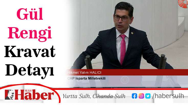 Gül Rengi Kravat Detayı 